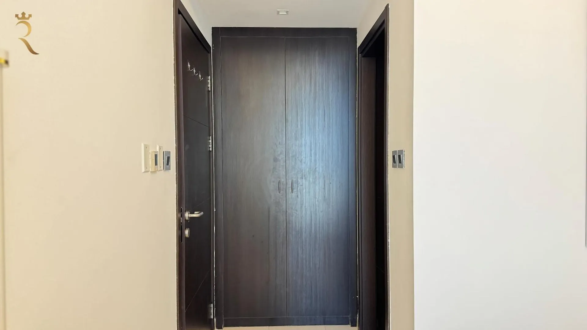 Апартаменты Relaxing 1Br Retreat With Pool In Mangrove Al Reem Абу-Даби