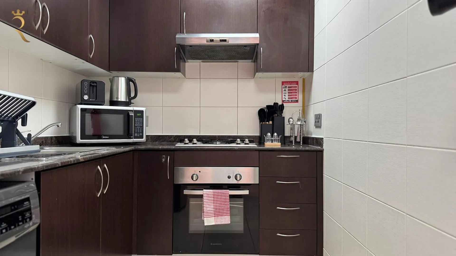 Апартаменты Relaxing 1Br Retreat With Pool In Mangrove Al Reem Абу-Даби
