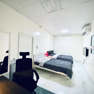 Private 2bedroom With T&b And Kitchenette Near International Airport Дом отдыха